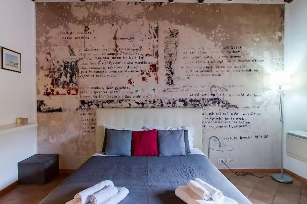 Pantheon Large Apartment In The Heart Of Rome S Italy